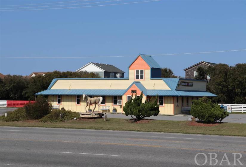 3801 Croatan Highway, Kitty Hawk, NC 27949, ,Commercial,For Sale,Croatan Highway,113785