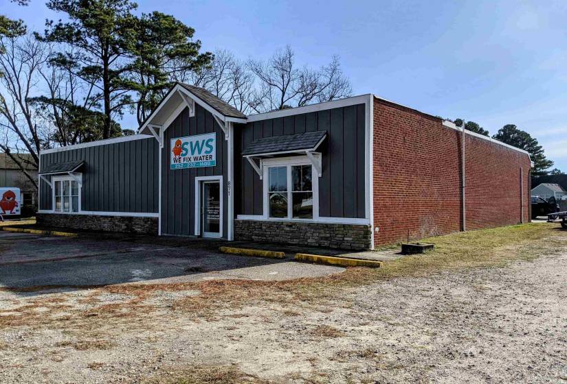 871 Shawboro Road, Shawboro, NC 27973, ,Commercial,For Sale,Shawboro Road,117802